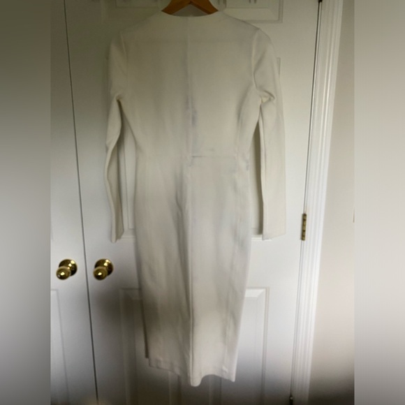 Women Ivory Slit Front V-Neck Dress - Picture 8 of 13